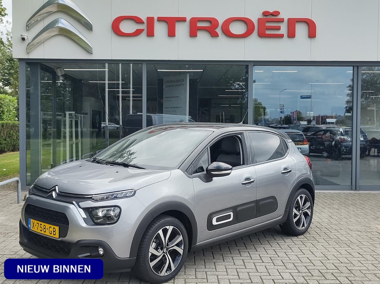 Citroën C3 - 1.2 PureTech Feel Edition Lage kilometerstand - AutoWereld.nl