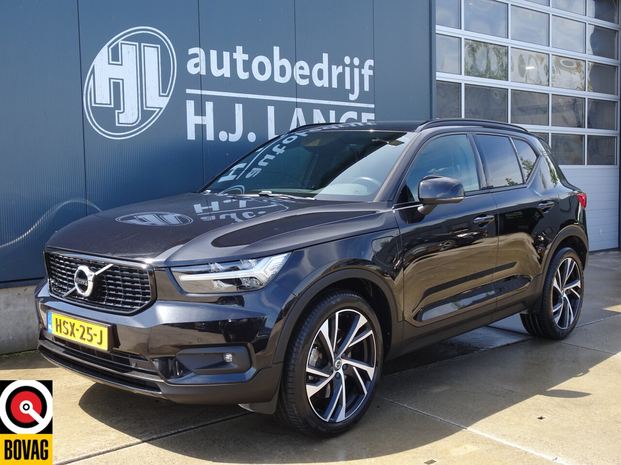 Volvo XC40 - 1.5 T4 Recharge R-Design 1.5 T4 Recharge R-Design - AutoWereld.nl