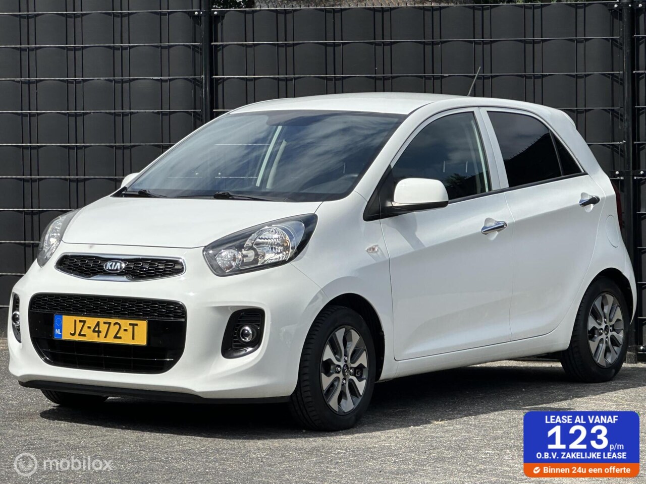 Kia Picanto - 1.0 CVVT ComfortPlusLine Navigator 1.0 CVVT ComfortPlusLine Navigator - AutoWereld.nl