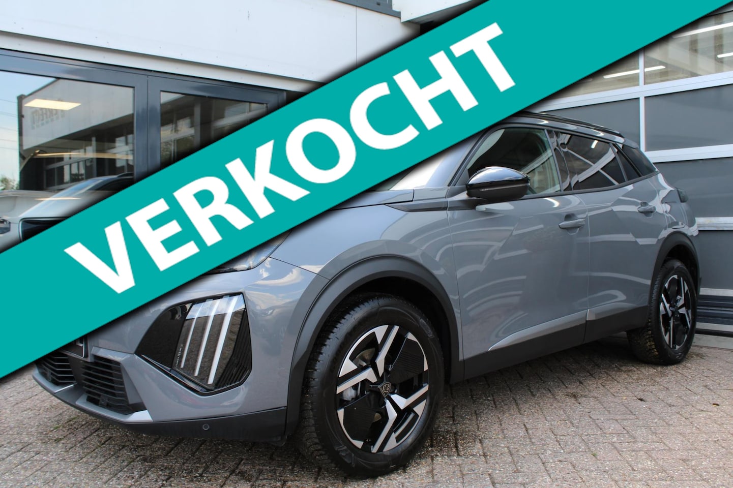 Peugeot 2008 - 1.2 PureTech 100 Allure 1.2 PureTech 100 Allure - AutoWereld.nl