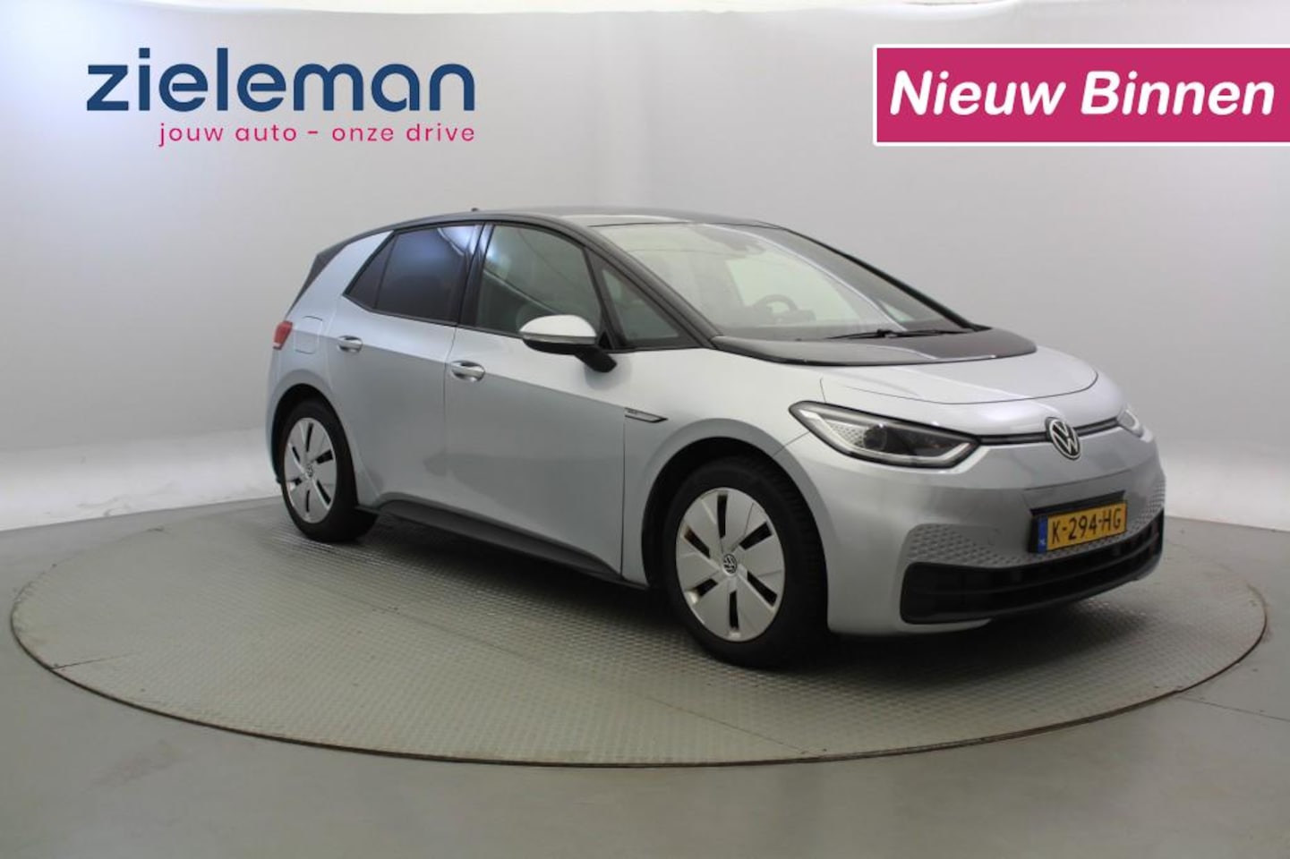 Volkswagen ID.3 - Business 58 kWh - Carplay, Adapt Cruise, Stoelverw. SOH 91% - AutoWereld.nl
