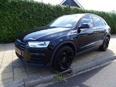 Audi Q3 - 2.0 TFSI Q. SPORT-Automaat-Media-Navi-Cruise-Trkh-Pdc