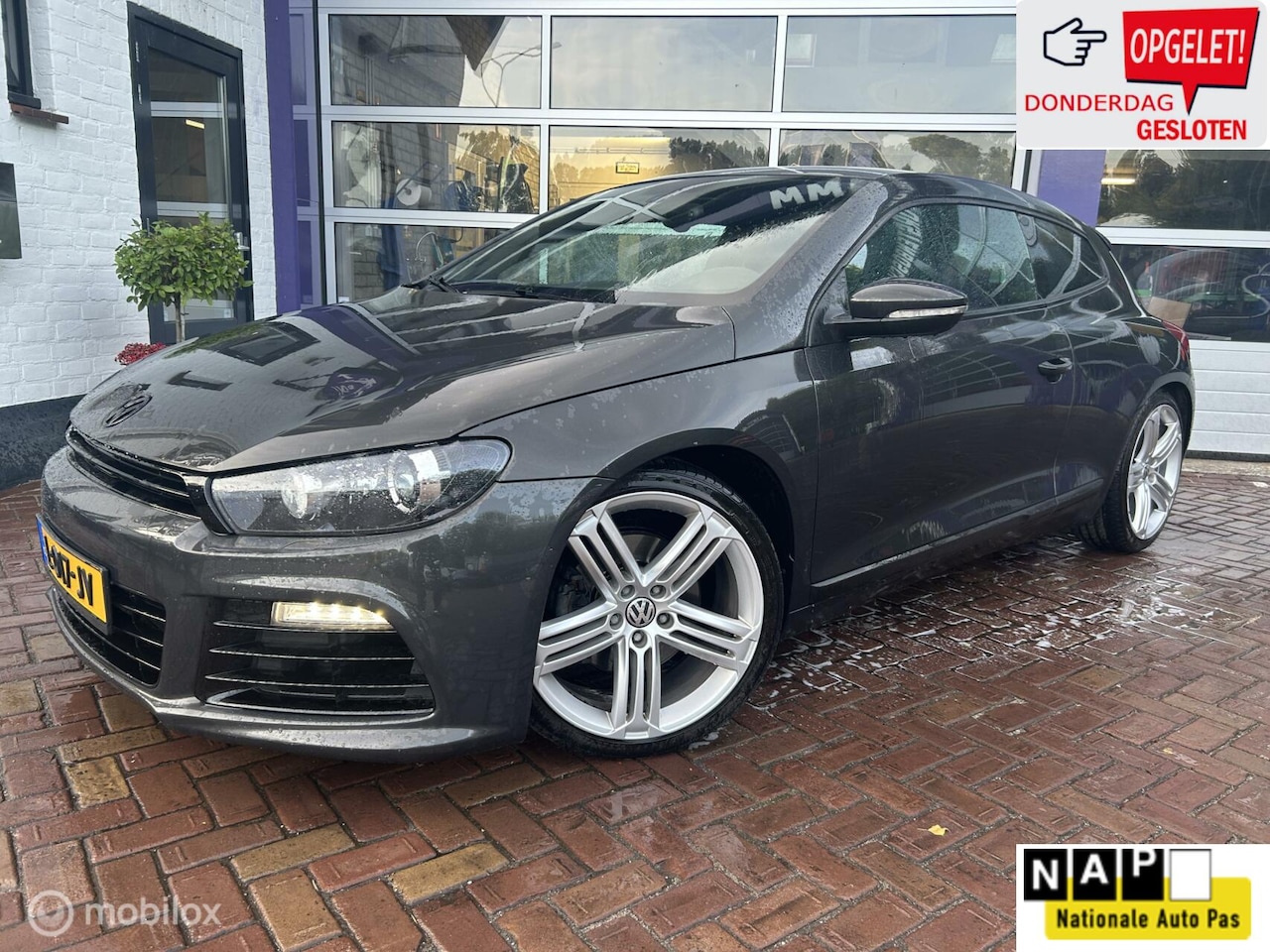Volkswagen Scirocco - 1.4 TSI * BLIKVANGER !!!! * AIRCO - AutoWereld.nl