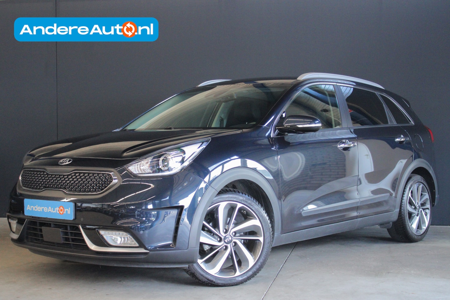 Kia Niro - 1.6 GDi Hybrid DynamicPlusLine |nieuw onderhoud|keyless|stoel/stuurverwarming| - AutoWereld.nl