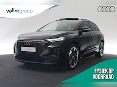 Audi Q4 e-tron - 45 quattro 286 PK S edition | Glazen panoramadak | Optiekpakket zwart plus | Assistentiepa