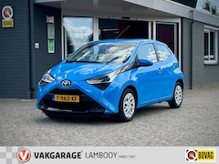 Toyota Aygo - 1.0 VVT-i x-play Automaat Camera Carplay