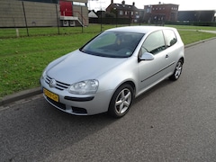 Volkswagen Golf - High line automaat