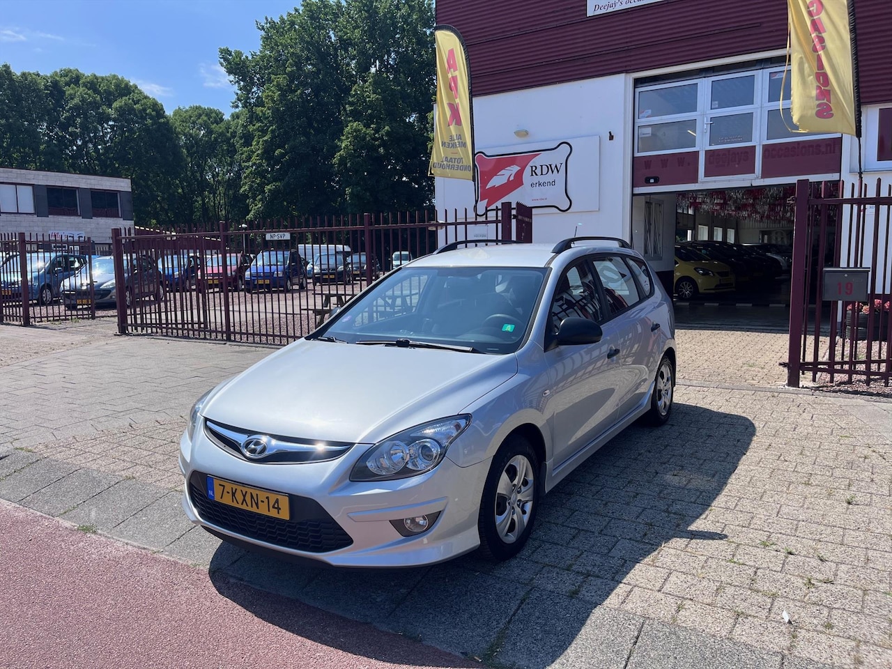 Hyundai i30 - 1.4i CVVT blue i-Drive Cool - AutoWereld.nl