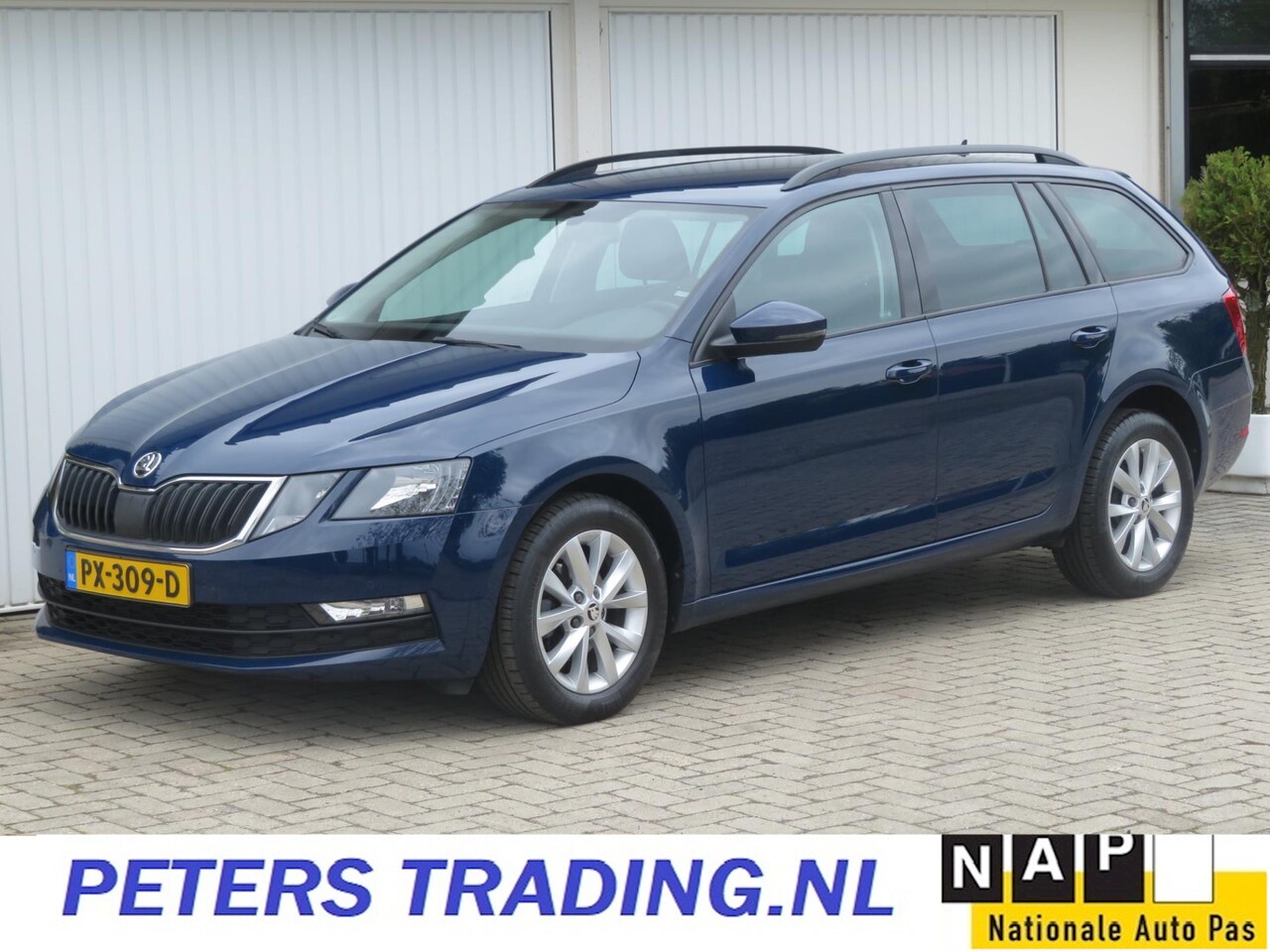 Skoda Octavia Combi - 1.6 TDI Aut Business NAVI-CAMERA-PDC-NL AUTO-APPLE CARPLAY - AutoWereld.nl