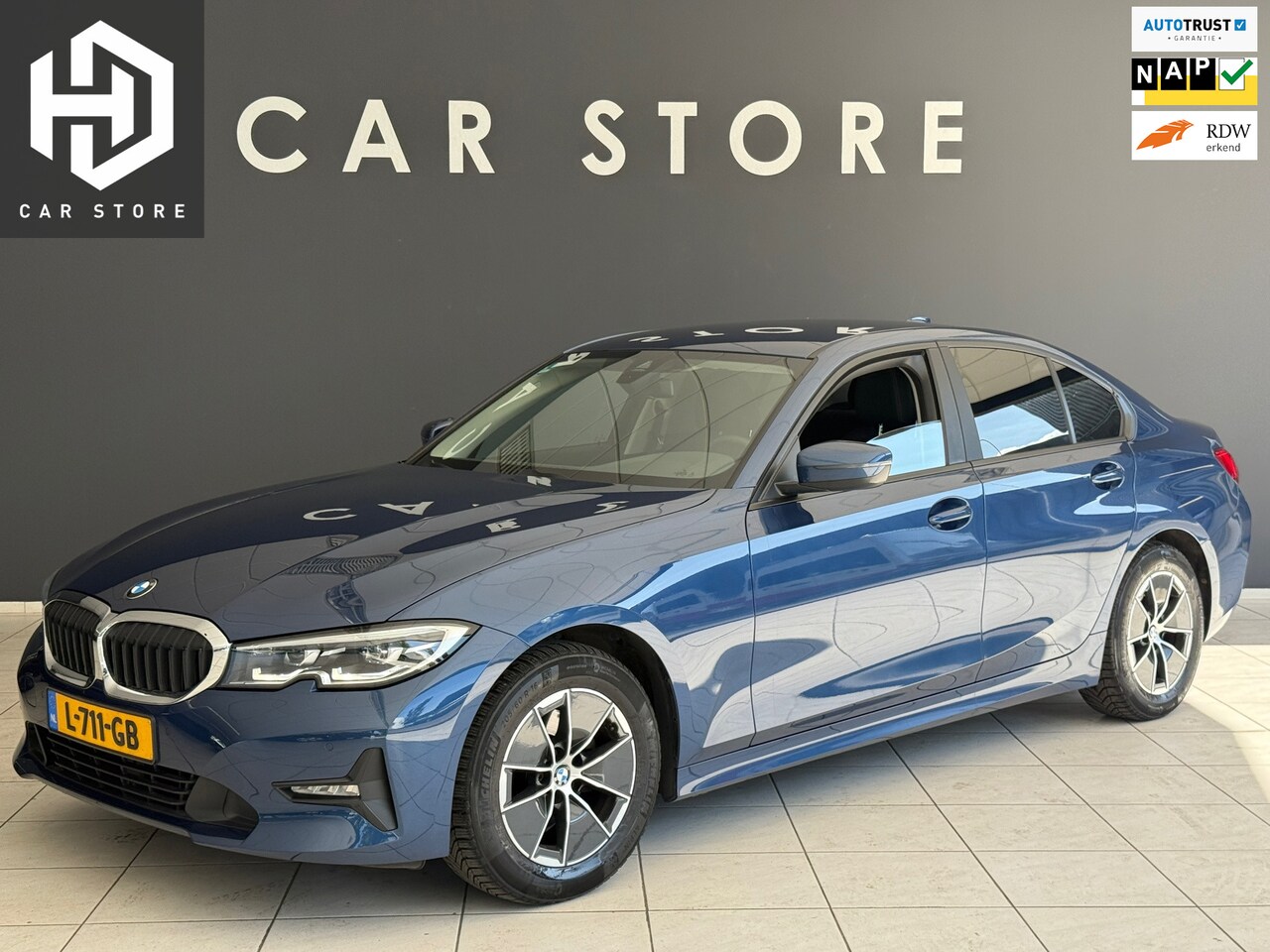 BMW 3-serie - 320i BNS Edit Navi|Sportstoelen|Apple Carplay|Dealer Onderhouden - AutoWereld.nl