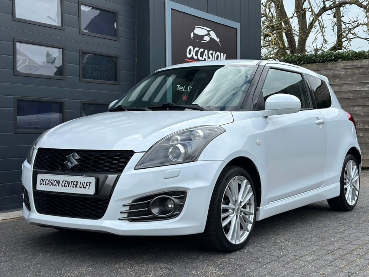 Suzuki Swift - 1.6 SPORT EDITON / ECC / XENON / KEYLESS GO .... - AutoWereld.nl