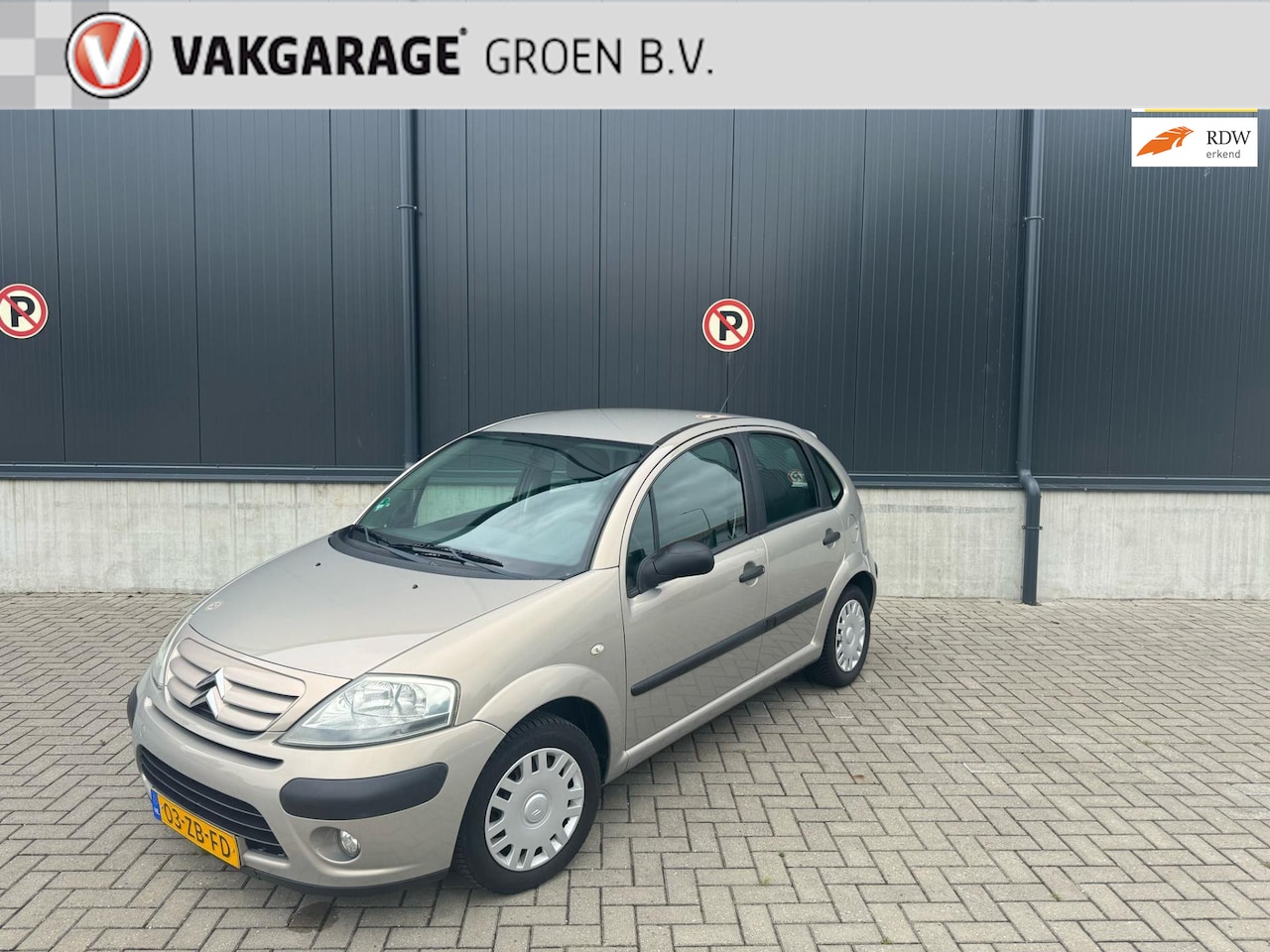 Citroën C3 - 1.4i Image / airco / trekhaak APK 03-2026 ! - AutoWereld.nl