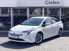 Toyota Prius - 1.8 Full Hybrid Dynamic Plus | JBL, Navigatie, Parkeersensoren, Dodehoekherkenning, Head u