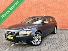 Volvo V50 - 2.0 Momentum| EERSTE EIGENAAR|MEMORY|CRUISE|NAVI