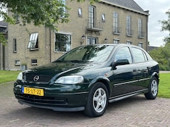 Opel Astra - 1.6 Club Automaat * 5 deurs