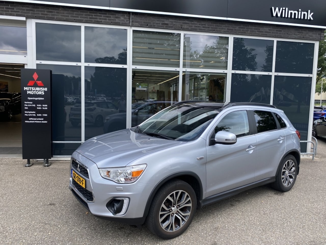Mitsubishi ASX - 1.6 Cleartec Instyle | Trekhaak | Stoelverw | Panodak | Leder - AutoWereld.nl