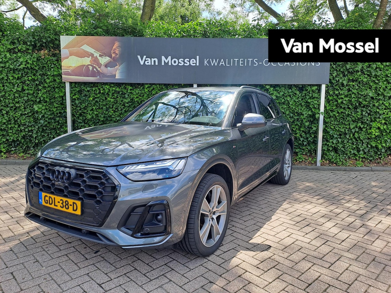 Audi Q5 - 50 TFSI e S edition Competition | TREKHAAK | PANO-SCHUIFDAK | B&O | VIRTUAL COCKPIT | NAVI - AutoWereld.nl