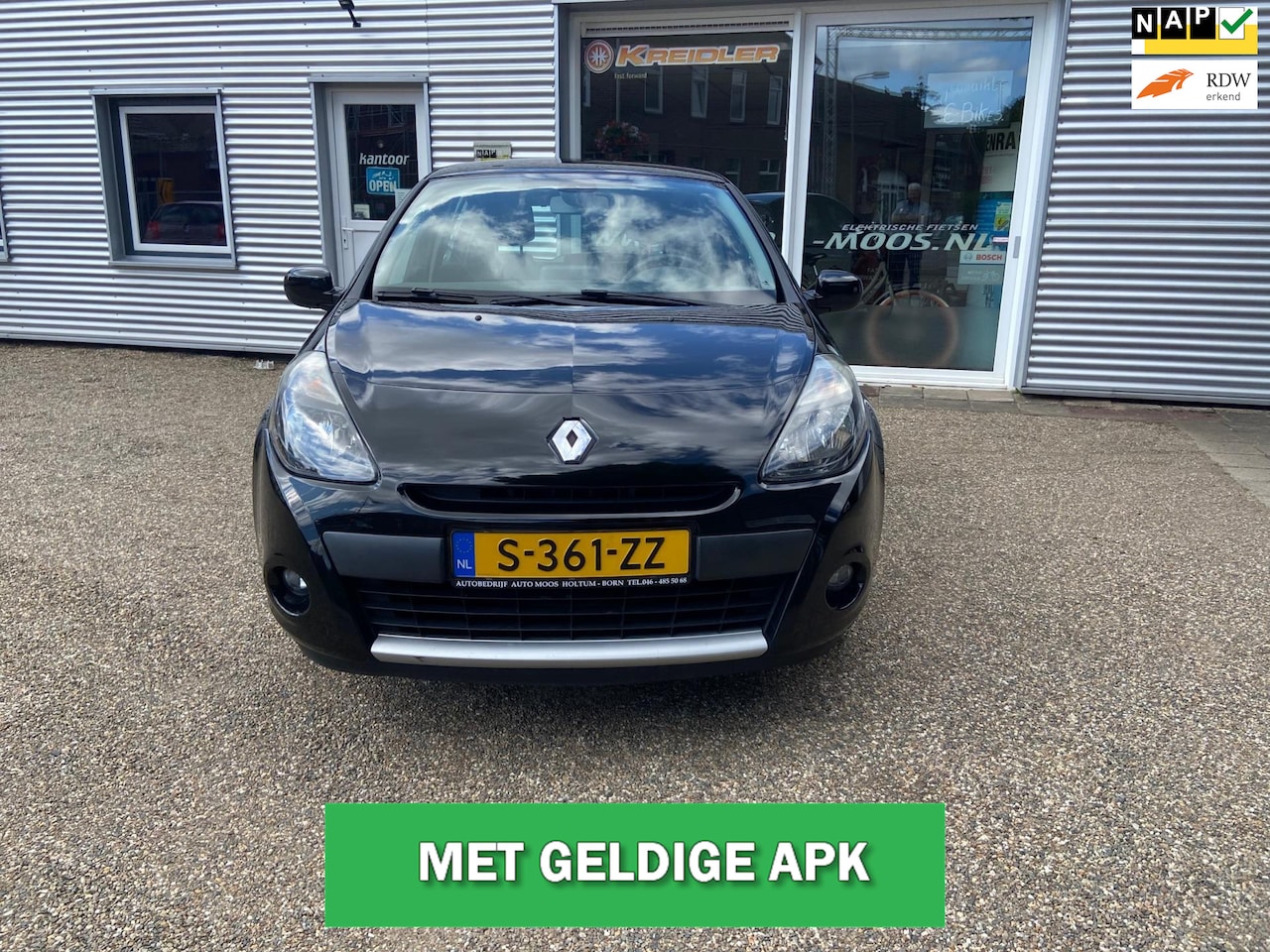 Renault Clio - 1.2 Authentique 5 deurs apk 05-2026 - AutoWereld.nl