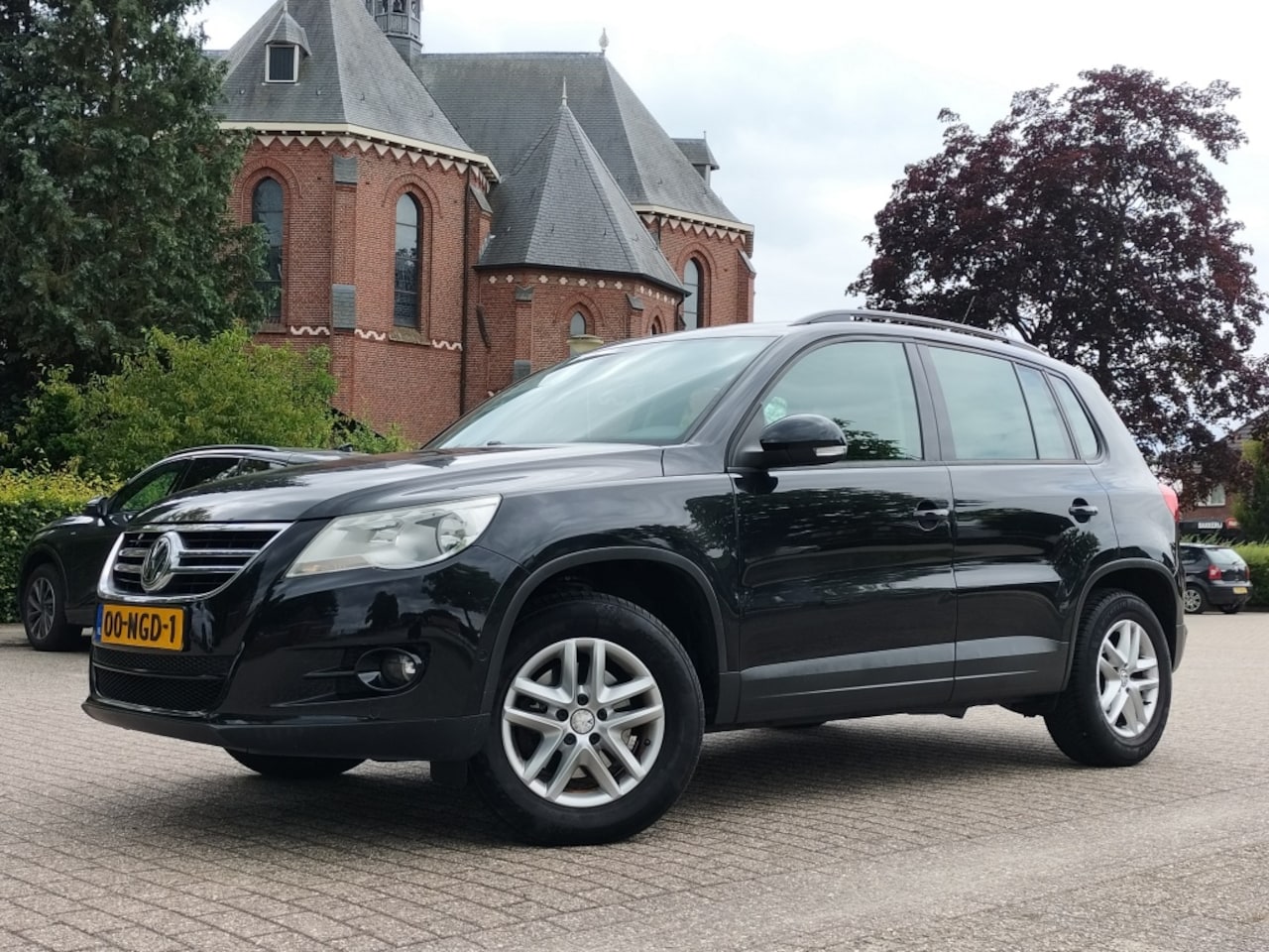 Volkswagen Tiguan - 1.4 TSI Comf.&Design - AutoWereld.nl