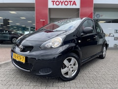 Toyota Aygo - 1.0-12V Comfort Navigator | Airco | Dealer onderhouden