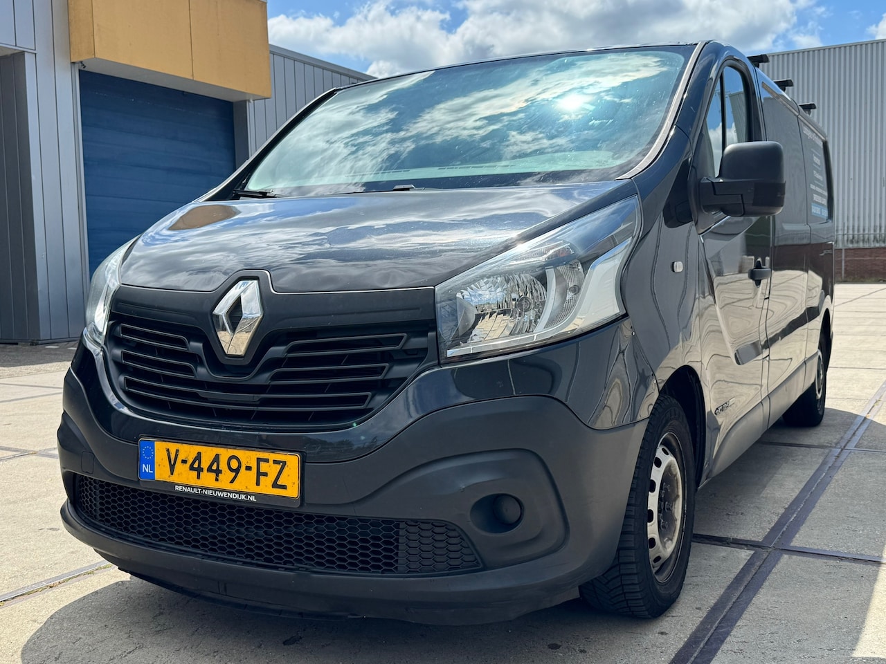 Renault Trafic - 1.6 dCi T29 L2H1 Comfort Energy BAK DEFECT - AutoWereld.nl