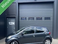 Toyota Aygo - 1.0-12V Sport