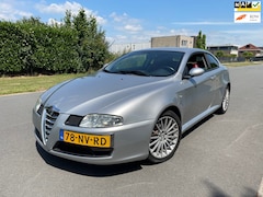 Alfa Romeo GT - 2.0 JTS Distinctive NAP/CLIMA/APK 8-2026