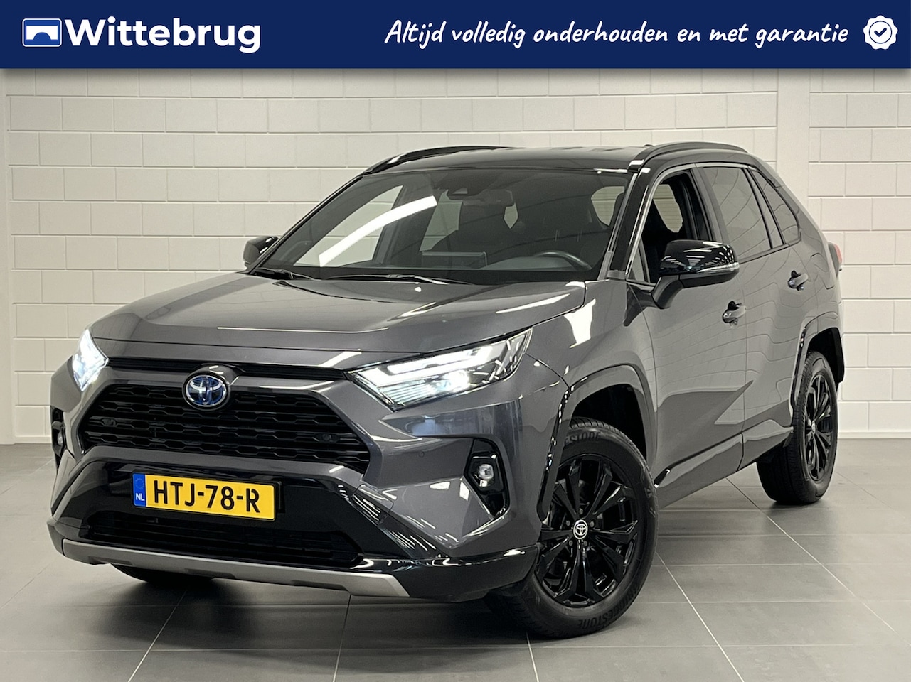 Toyota RAV4 - 2.5 Hybrid Style NAVIGATIE | BI TONE LAK | STOERE ZUINIGE SUV! - AutoWereld.nl