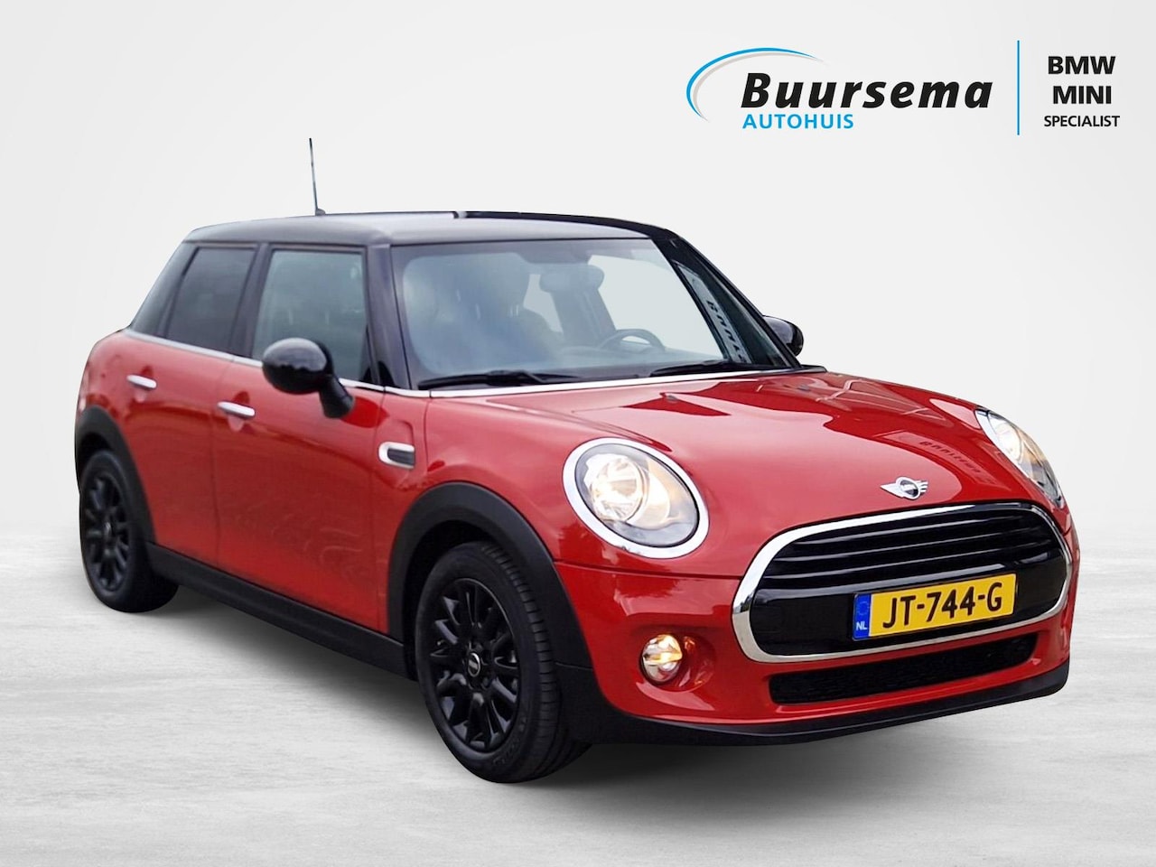 MINI Cooper - Mini 1.5 Business | John Cooper Works Uitvoering | Sport interieur | Navigatie | Bluetooth - AutoWereld.nl