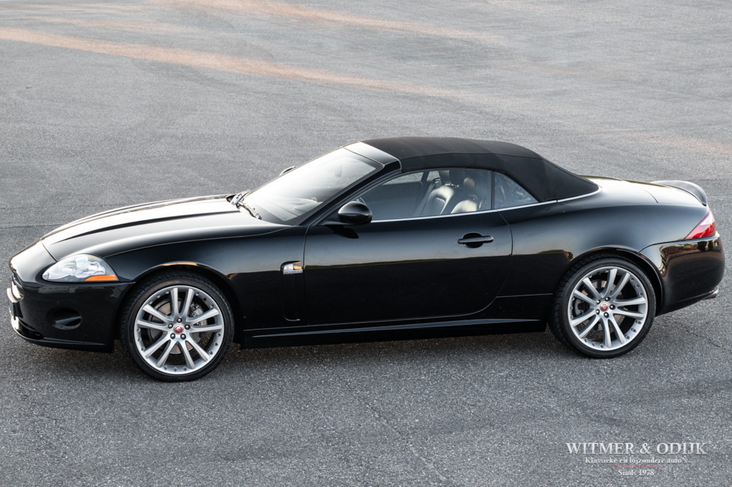 Jaguar XK - 4.2 V8 Convertible 4.2 V8 Convertible - AutoWereld.nl