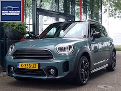 MINI Countryman - 1.5 Cooper Business Edition AUTOMAAT | Navigatie | Parkeersensoren | Cruise Control | Clim