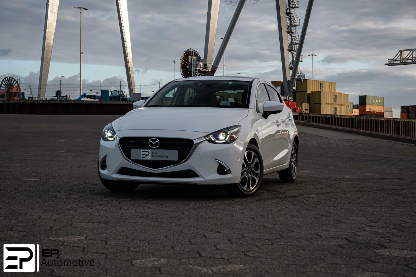 Mazda 2 - 1.5 GT-M AUTOMAAT|HUD|Leder|Automaat|Keyless|Cam|VOL - AutoWereld.nl