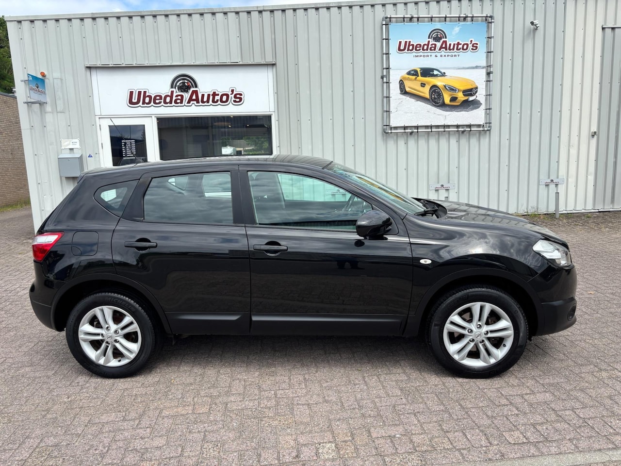 Nissan Qashqai - 1.6 Visia KM 239980 AIRCO TREKHAAK 4999E - AutoWereld.nl