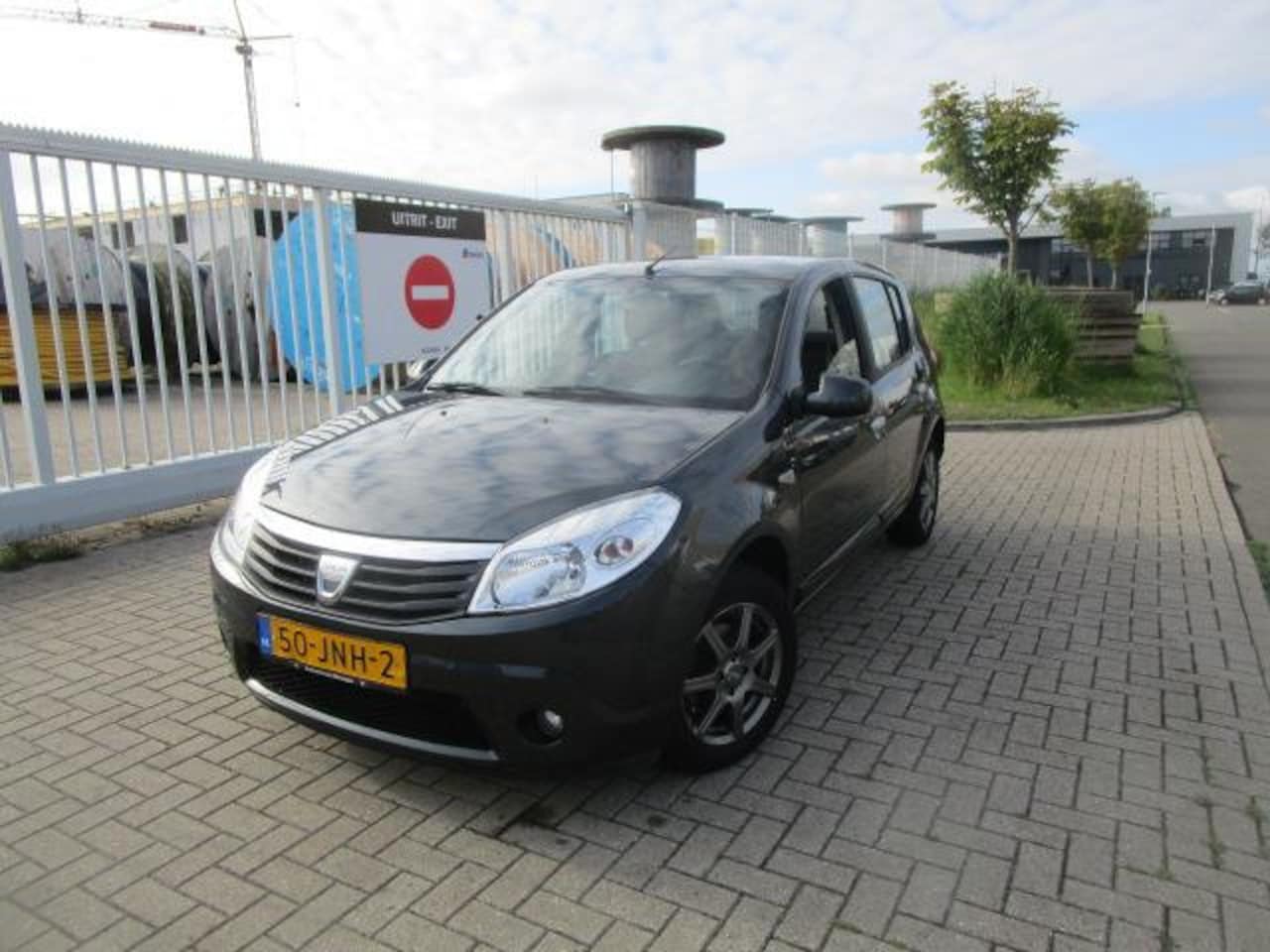 Dacia Sandero - 1.2 Lauréate 1.2 Lauréate - AutoWereld.nl