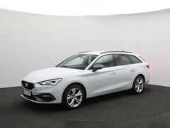 SEAT Leon Sportstourer - FR Business Intense 1.4 TSI e-Hybrid 204pk DSG Automaat Adaptive cruise control, Navigatie