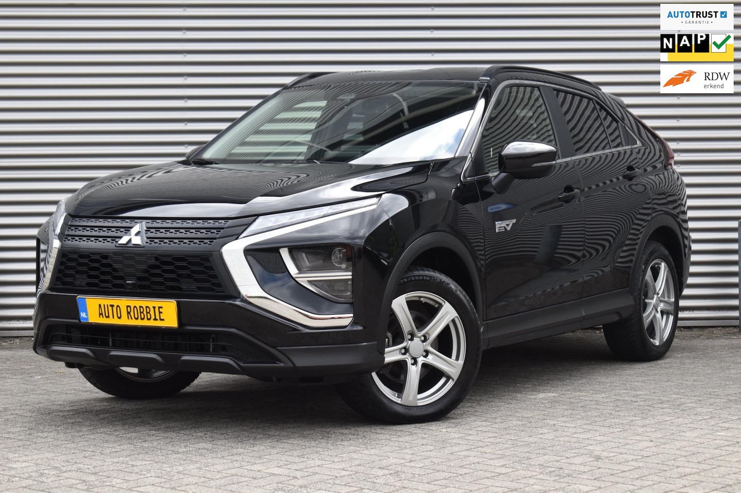 Mitsubishi Eclipse Cross - 2.4 PHEV 188-PK, Airco, Ecc, Cruise, Camera, Led, Lmv. - AutoWereld.nl