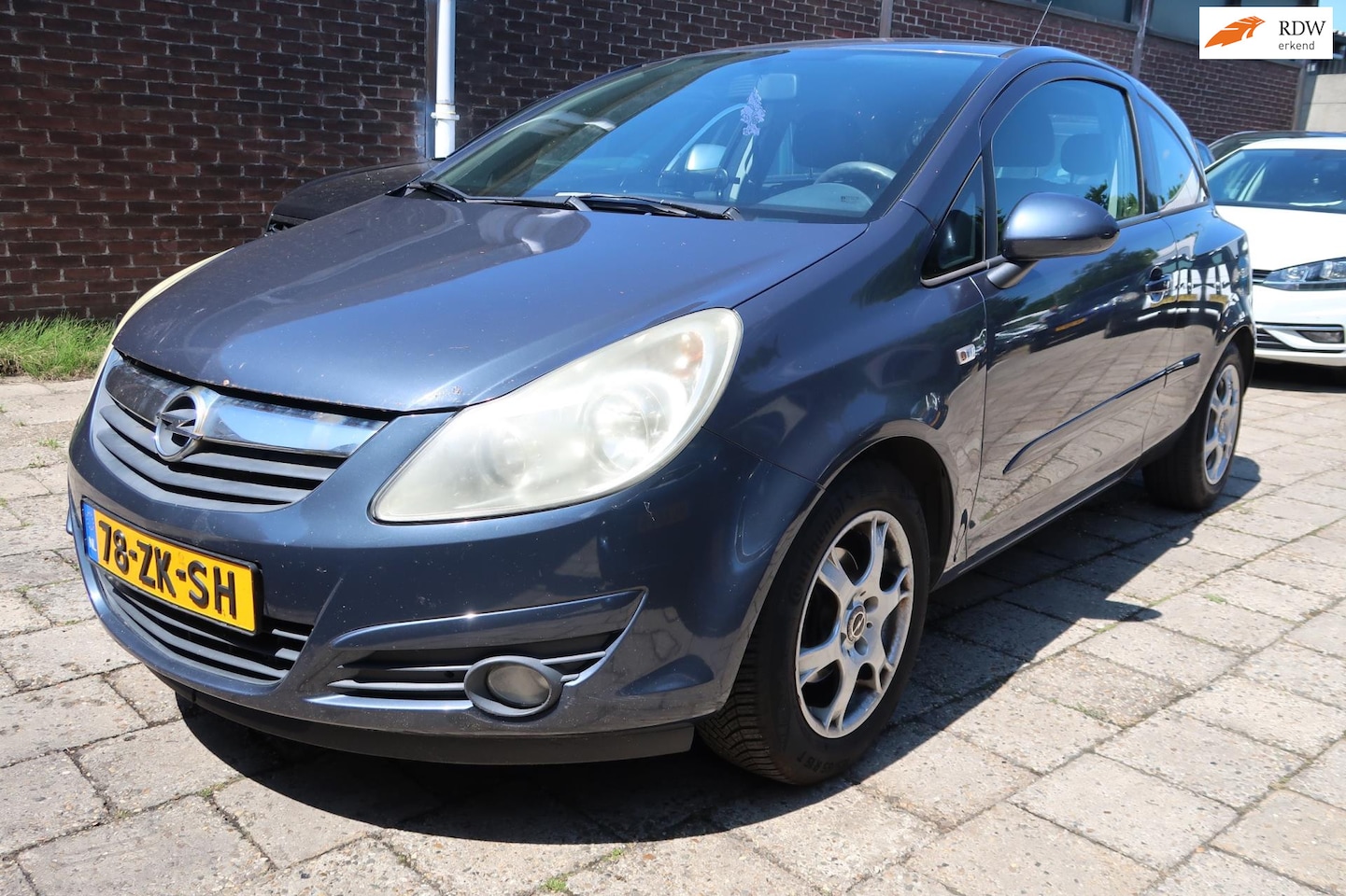 Opel Corsa - 1.2-16V Enjoy 1.2-16V Enjoy - AutoWereld.nl
