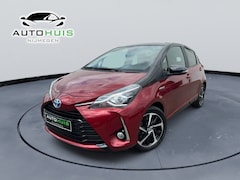Toyota Yaris - 1.5 Hybrid Dynamic Bi-Tone Stoelverwaming camera Cruise controle 13dkm