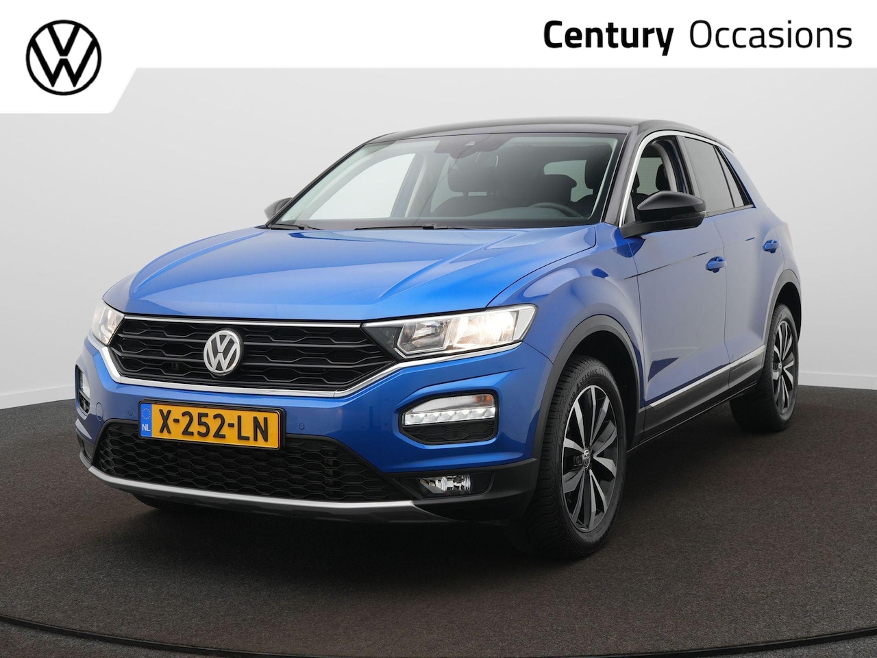 Volkswagen T-Roc - 1.5 TSI Style / Cruise / Clima / Sensoren - AutoWereld.nl