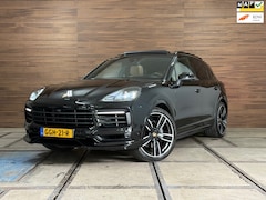 Porsche Cayenne - 3.0 E-Hybrid Platinum Edition | Sportchrono | Luchtvering | SportDesign