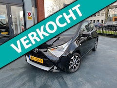 Toyota Aygo - 1.0 VVT-i x-play AUTOMAAT AIRCO LMV