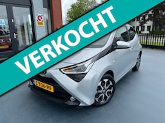 Toyota Aygo - 1.0 VVT-i x-play AUTOMAAT AIRCO LMV