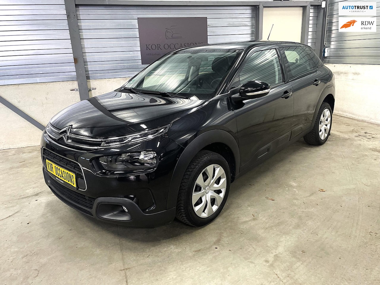 Citroën C4 Cactus - 1.2 PureTech Shine 1ste eigenaar carplay navi - AutoWereld.nl