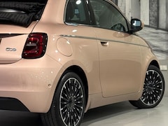 Fiat 500 C - La Prima 42 kWh By Bocelli *Oro Rosa