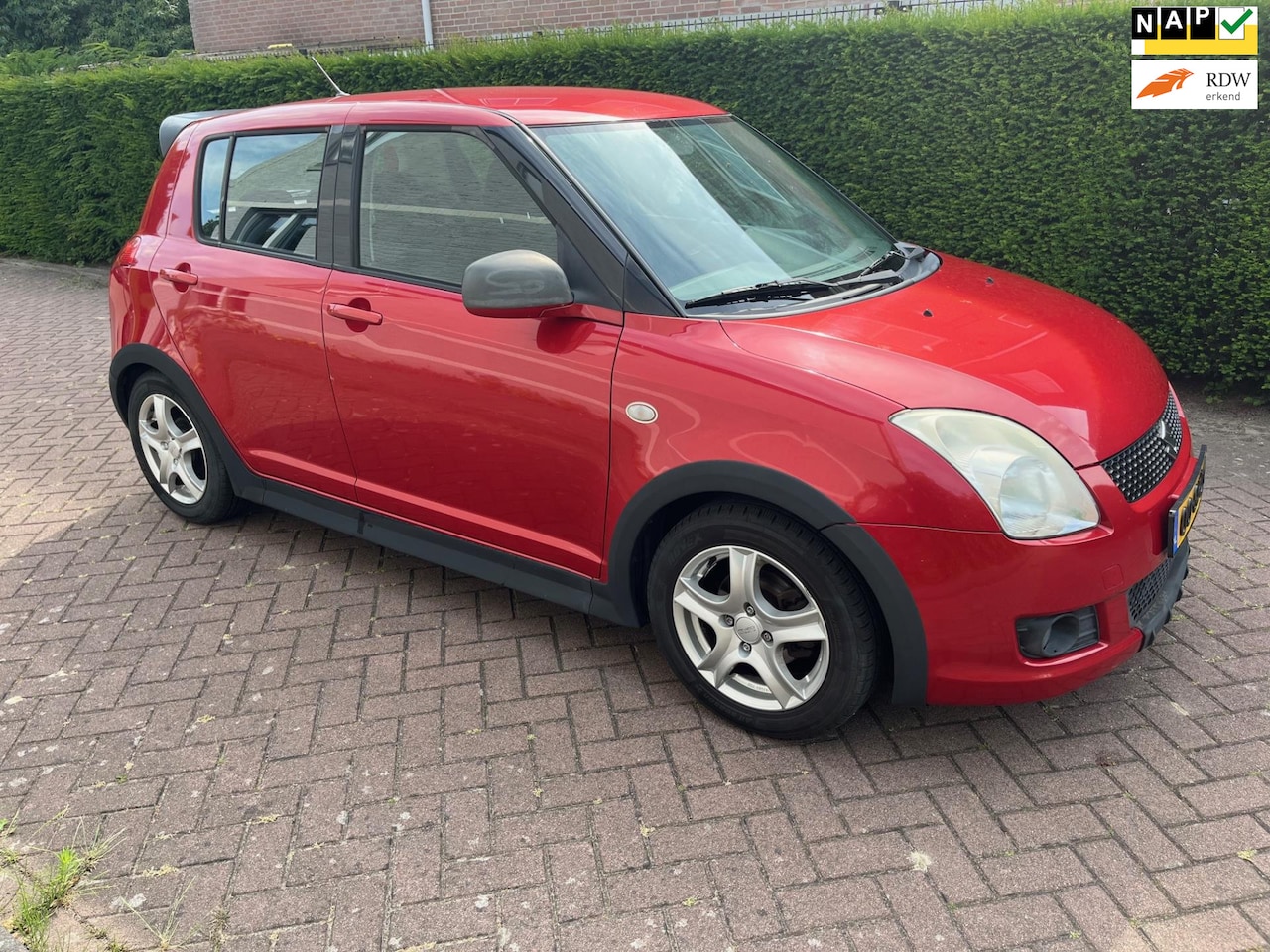 Suzuki Swift - 1.3 Shogun airco nieuwe apk - AutoWereld.nl