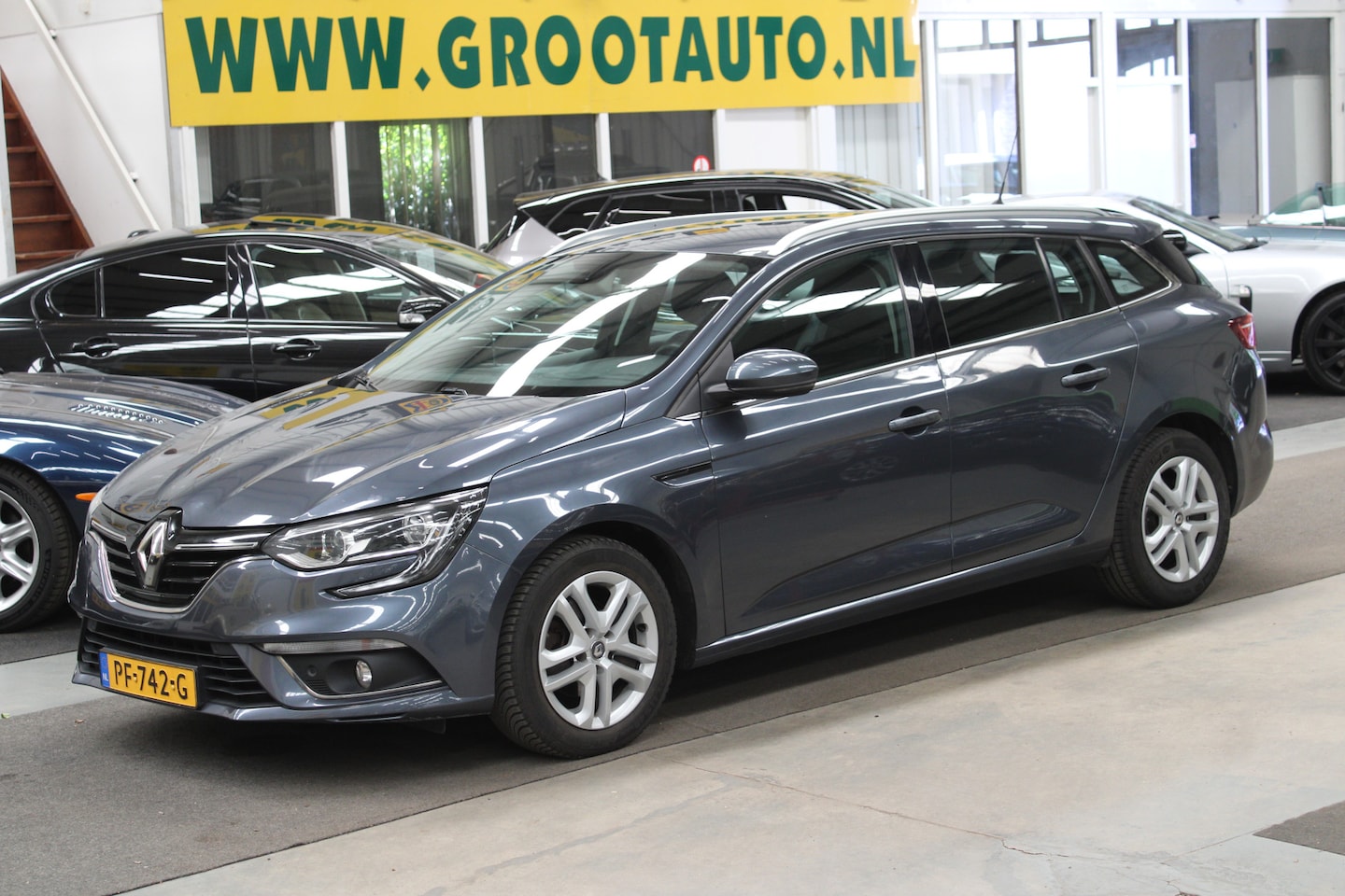 Renault Mégane Estate - 1.2 TCe Zen Airco, Cruise control, Stuurbekrachtiging - AutoWereld.nl