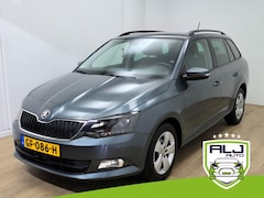 Skoda Fabia Combi - Occasion 1.2 TSI met trekhaak en parkeersensoren | Tweedehands Fabia combi kleine stationw