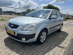 Kia Rio - 1.4 Fifteen Sport