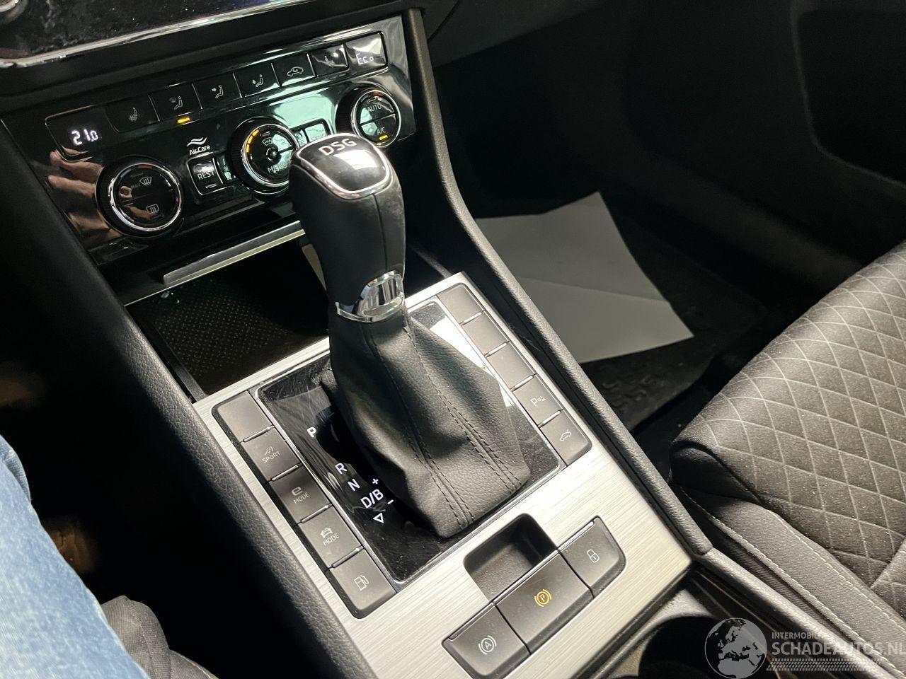 Skoda Superb - 1.4 TSI iV Sportline Business BTW!