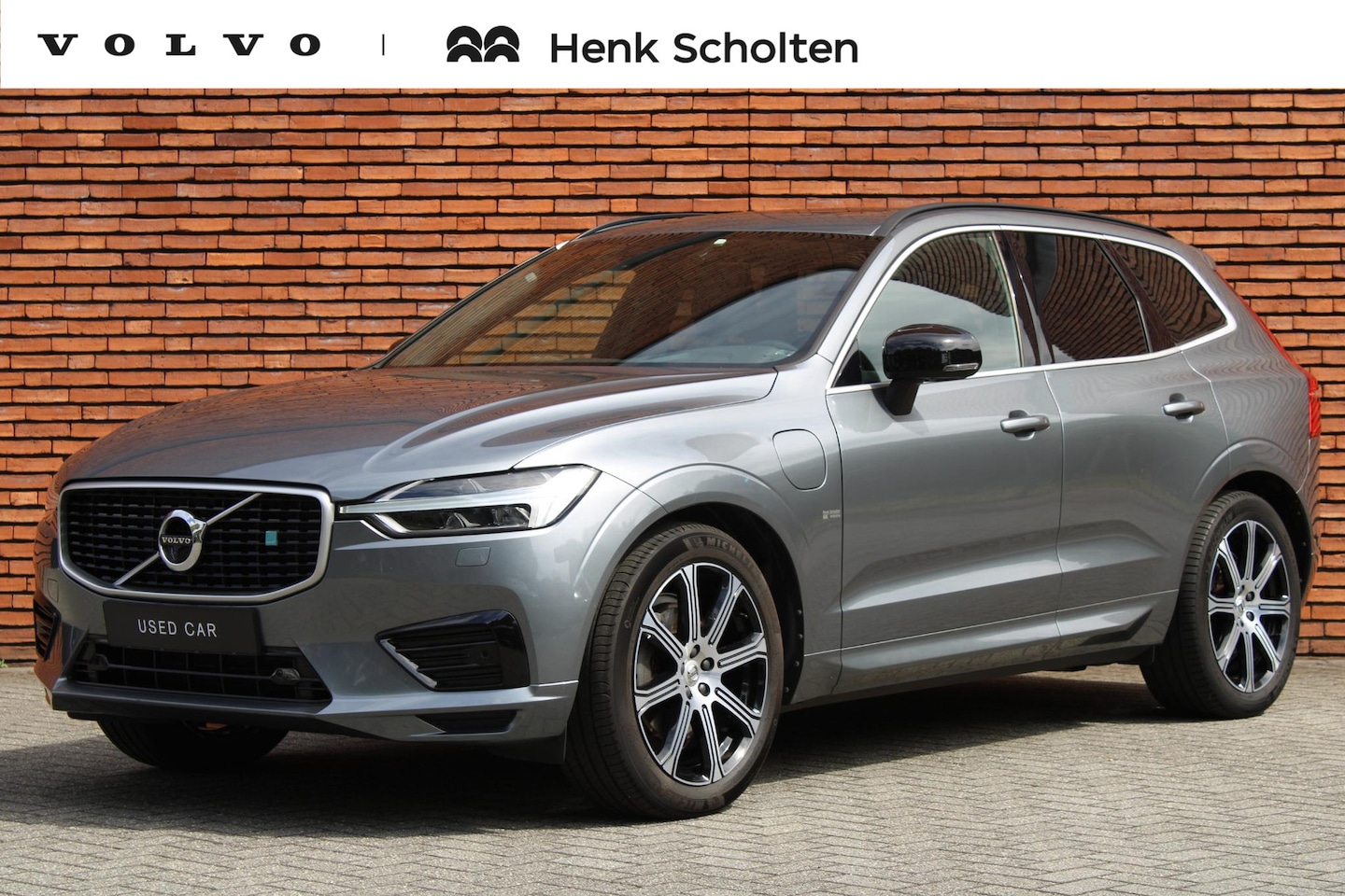 Volvo XC60 - T8 Twin Engine AWD R-Design | Trekhaak | Luchtvering | 360 Graden Camera | BLIS Dodehoekde - AutoWereld.nl